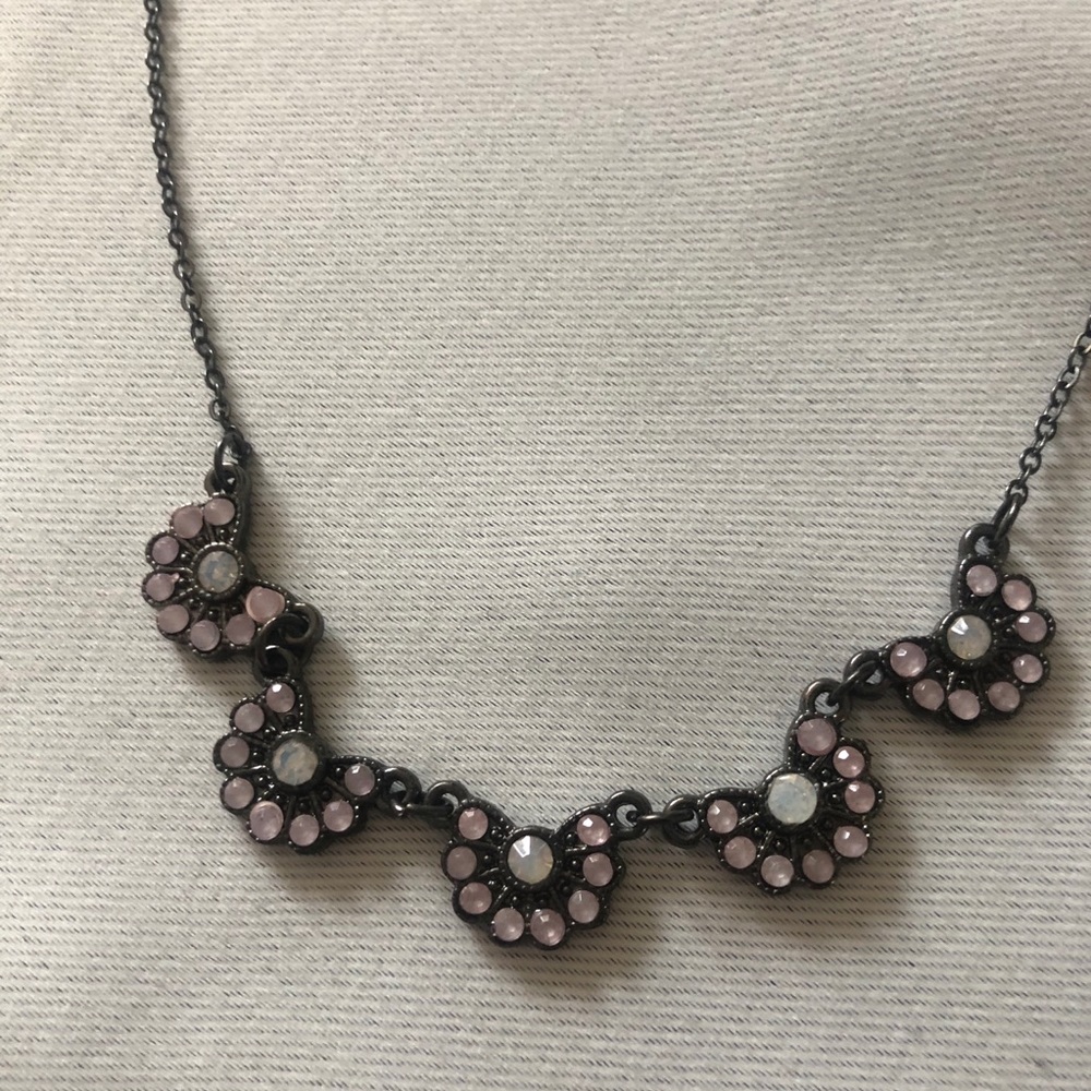 Mini Flower Chain‎ Necklace